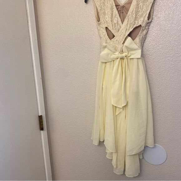 WEISSMAN Dance ivory white lace Costume Heaven's Door
9400 LC-large child - Picture 4 of 11